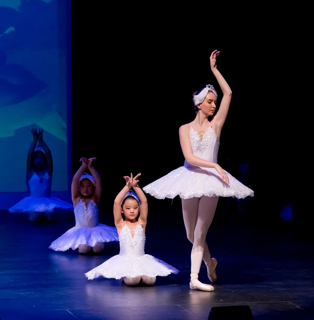 Elegance Ballet Studio Dancer